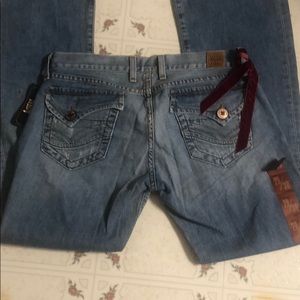 Brand new lucky jeans with tags